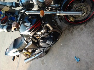 江西南昌市出售本田CB400 94年！！！