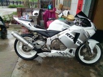 广西出售CBR400改F5卖11000元