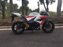 出售2011年CBR600