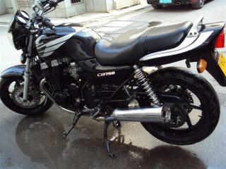 胡南出cb750[[[12000]]