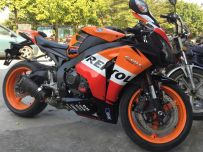 代友出09鹦鹉，前后闪电大胎