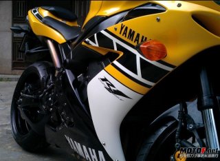 顺德容桂出售50th纪念版R1