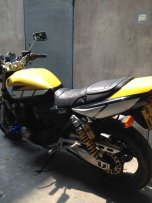 出部有‘’病“的XJR400。5200