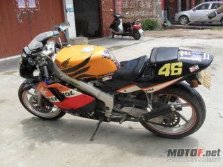 广西浦北张黄出两台跑车