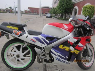 弯道王30期VFR400，接小刀，求秒