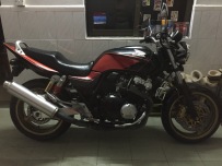 惠州市博罗县园洲镇19800元出售CB400三代，30500元出售08年F5。