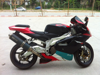 代友~惠州市区出售aprilia阿普利亚RSV1000
