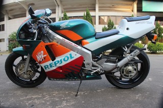 广东恩平出售收藏级又一台末代战士Repsol 96SP版PGM-4