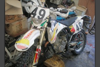 卖扒鸡了2011年的tgr和硕普160