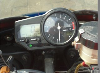 广东云浮都城 代友出 01年R 1  23500已售，多谢帮顶