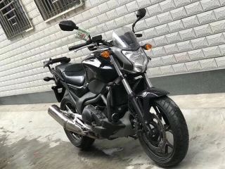 本田NC700S 自动档