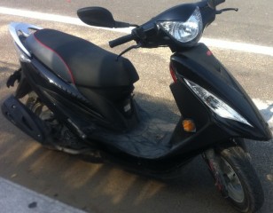 此车已转手.谢谢绿茵直播的快刀手！