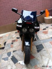 正常出售。車己翻新，cbr23 1萬接小刀