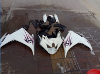 出售FZ6R外壳，F5排气，减震，钢圈