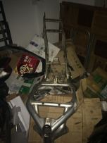 废铁价出售cb-1车架