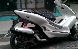 出一台月跃马牌Maxster 150