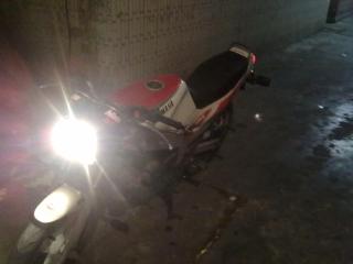 出精神T仔 白云