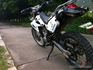 车车以出咯...珠海.西区出两台车车03KLX250..03VTEC-2...