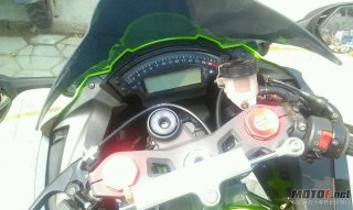 广西柳州代友从新出售架11年11月12款川崎猛兽变款ZX-10R