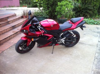 年会过后出售07年原版原漆R1 价格57000