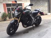 出售12年大黄蜂CB1000