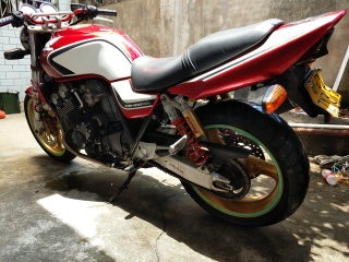 出售00-01年CB400VTEC1