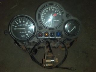 台山.出售ZXR250双灯**成色拆车件:米表总成&大灯总成.