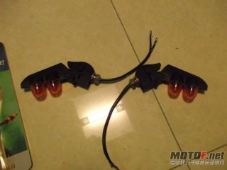 广东开平售自家开发转向灯.25文一对