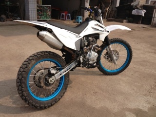 越野扒鸡宗申CQR250卖4800元。便宜啊