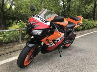 本田07款CBR10000