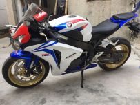 出售本田全车原版08款CBR1000RR