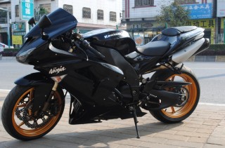 代友发帖（年会前惊喜价）中山黄圃出07川崎10R和07雅马哈FZ1N（S改N)