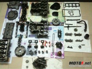 中山出 ZXR400 发动机全配件，希望你们用得着。图片已经更新。。。。。。。。。。