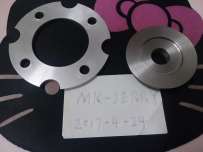 佛山禅城区出售NSR250 MC28 P4（以及RVF400）改装后轮毂配件