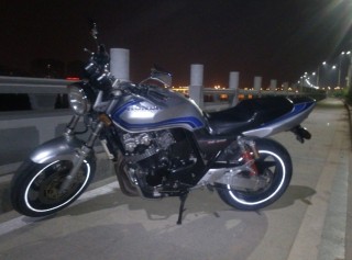 广东梅州出售CB400VTEC1代（已经上视频）新加白天照片，接受换车！