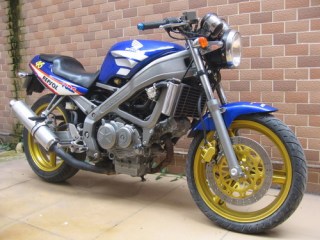 佛山南海代友出新净VT250售6999接小刀！