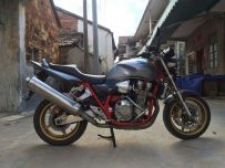 05年本田CB1300 纪念版