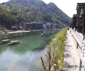 06款 SUZUKI GSX-R1000  昨天在凤凰