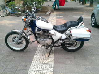 代友出售库存精品警用黄河川崎HK250 成色看图说话13000不接刀{视频马上放}