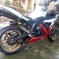 梅州代朋友出台雅马哈r1