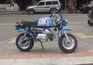 广东江门出售高配出口猩猩摩托车125C全新