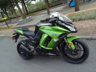 ?????????12?????洨??z1000sx??ABS