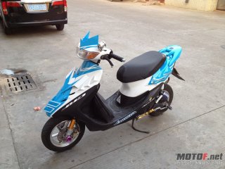 高价出售本田ZX35。