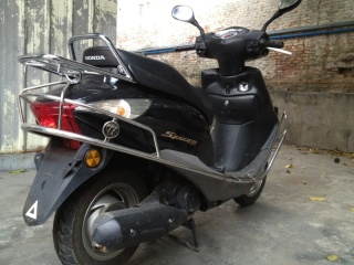 新塘出售五羊本田新优越125