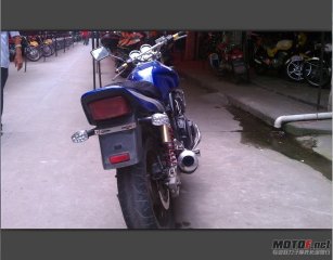 广州太和代友出售精神94CB400   12800RMB接小刀