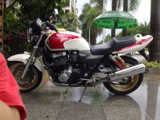 出售竭石一手**CB1300.