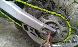 广东鹤山代友出售ZZR1100  ZX-7R  09KFX-250