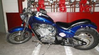 佛山禅城区代友8800元出售改装铁马一台