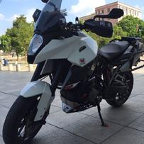 12年KTM990SM-T￥50000