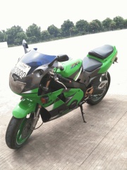 中山慢出ZXR400。。。。。。。。。。。。。。。。。。。。。。。。。。。。